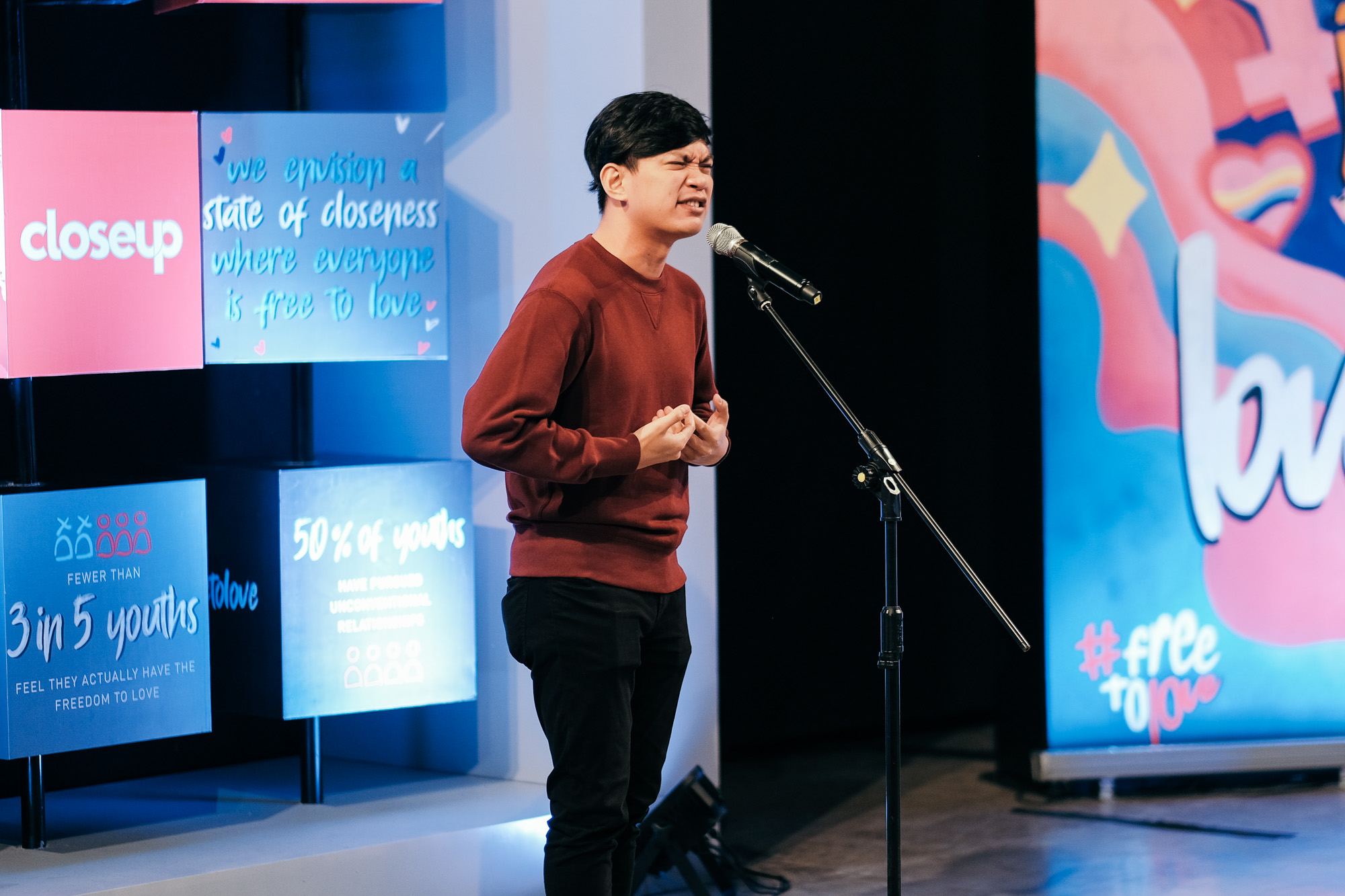 SpokenwordartistAlfonsoManalastasgiveshisperformance Rank Magazine