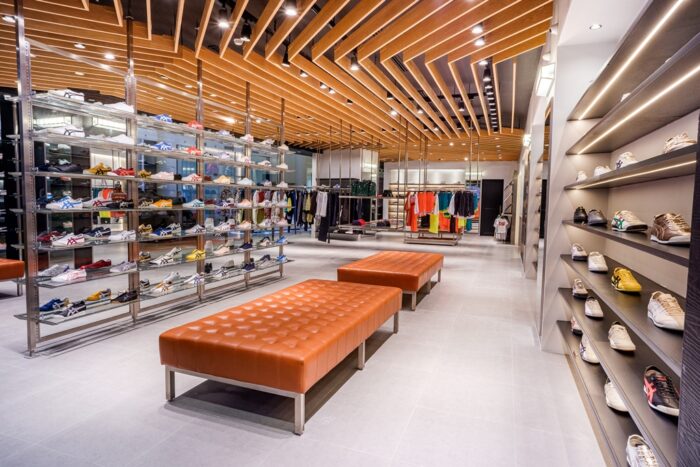 onitsuka pakuwon mall